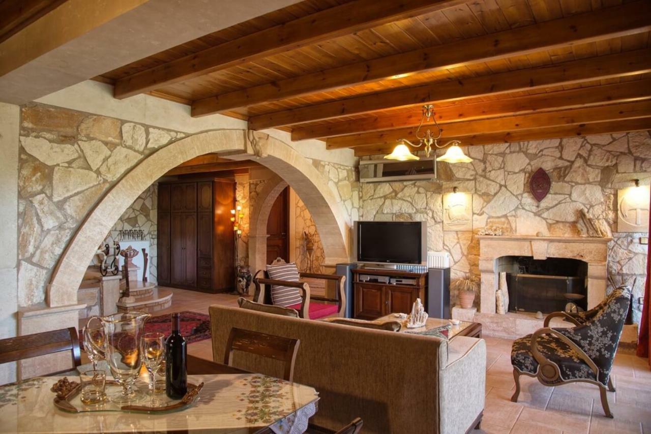 Апартаменти Petrinolis Retreat Сітія Екстер'єр фото